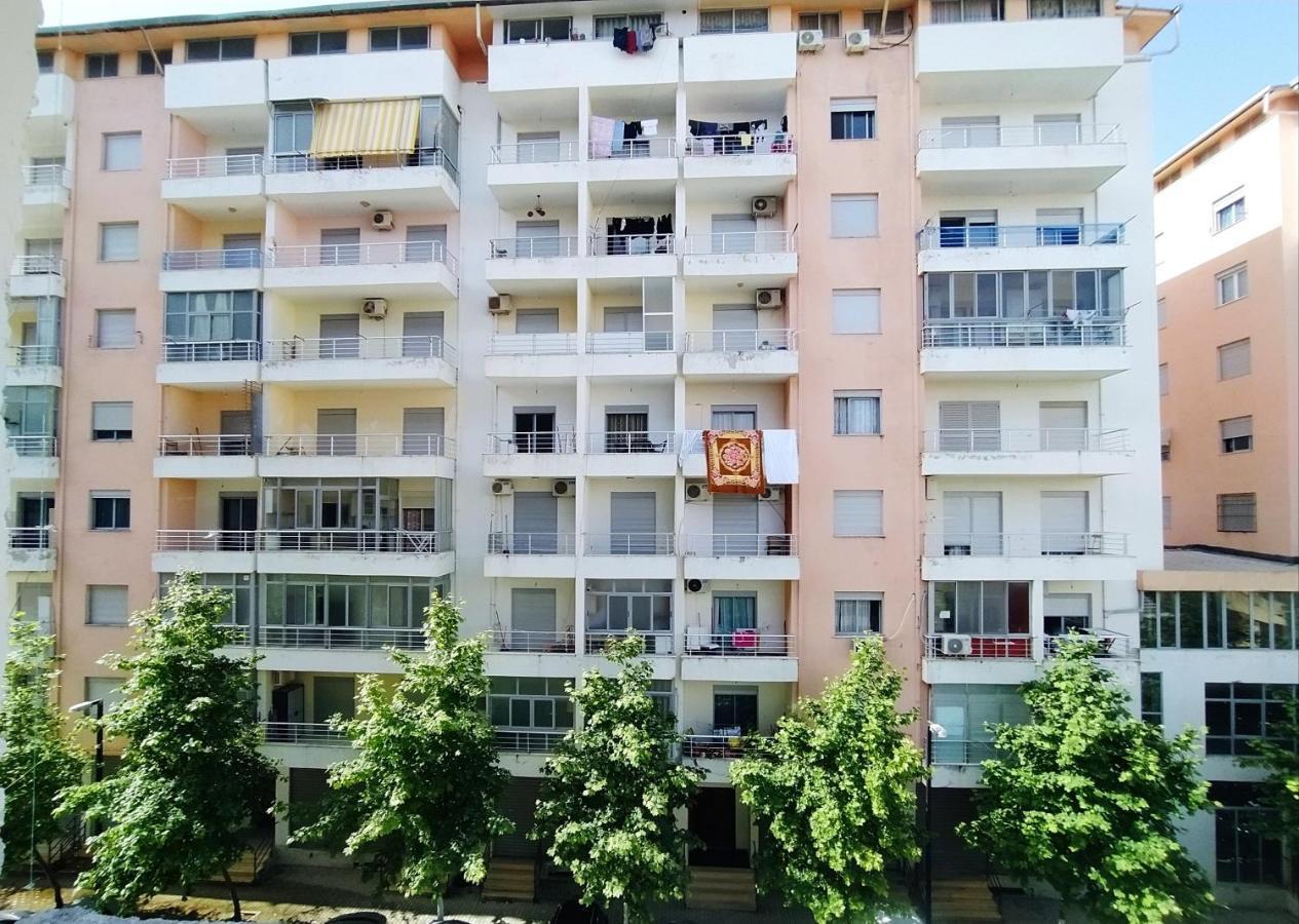 Lungomare Beach Apartments Vlorë エクステリア 写真