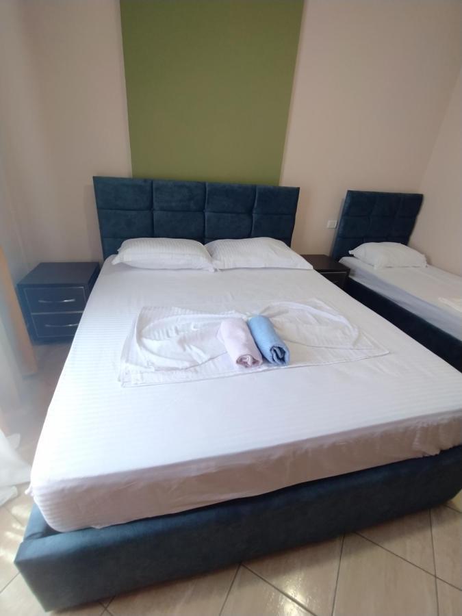 Lungomare Beach Apartments Vlorë エクステリア 写真