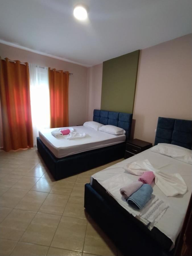 Lungomare Beach Apartments Vlorë エクステリア 写真