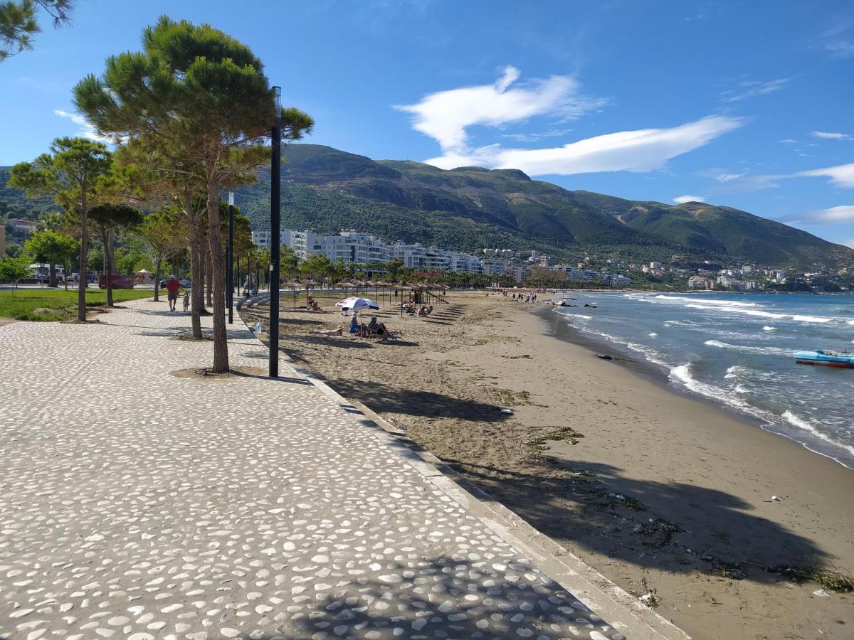 Lungomare Beach Apartments Vlorë エクステリア 写真
