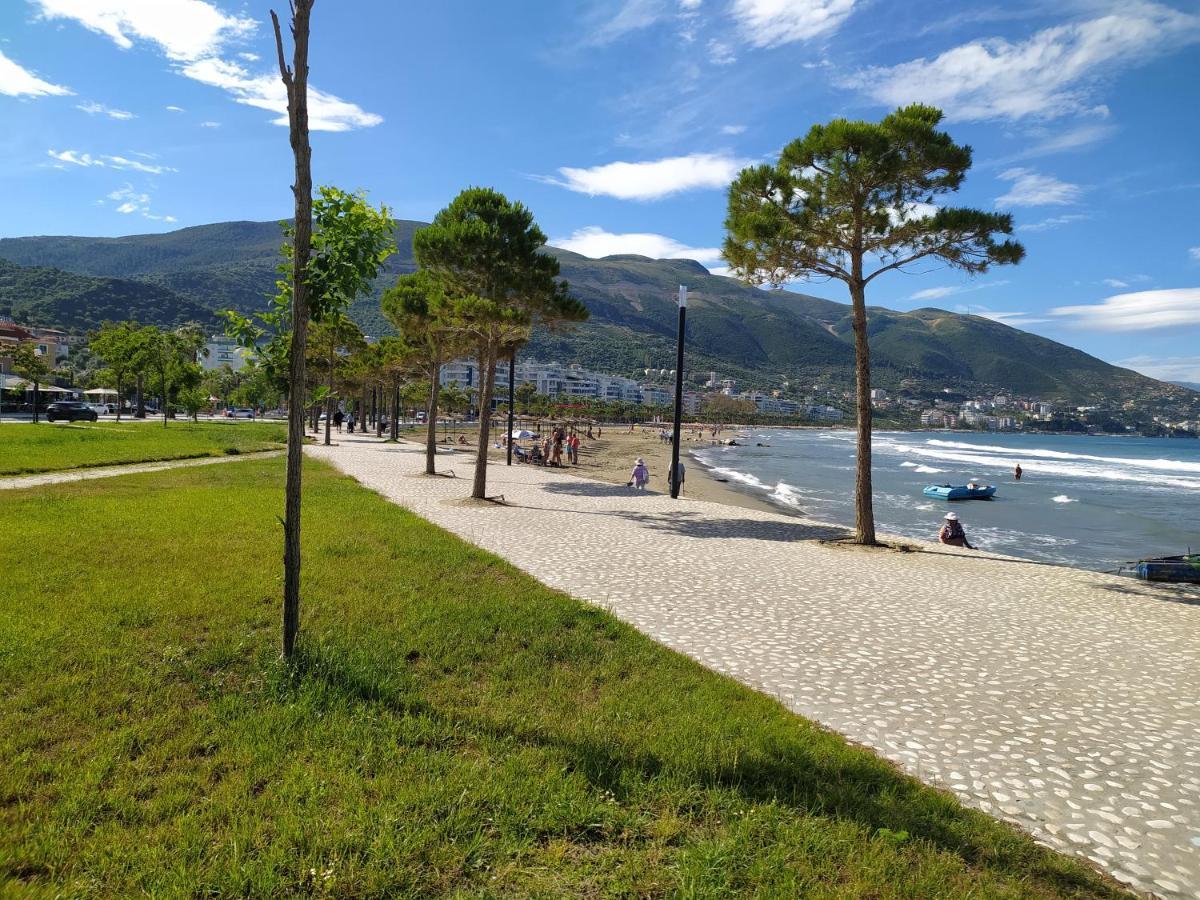 Lungomare Beach Apartments Vlorë エクステリア 写真